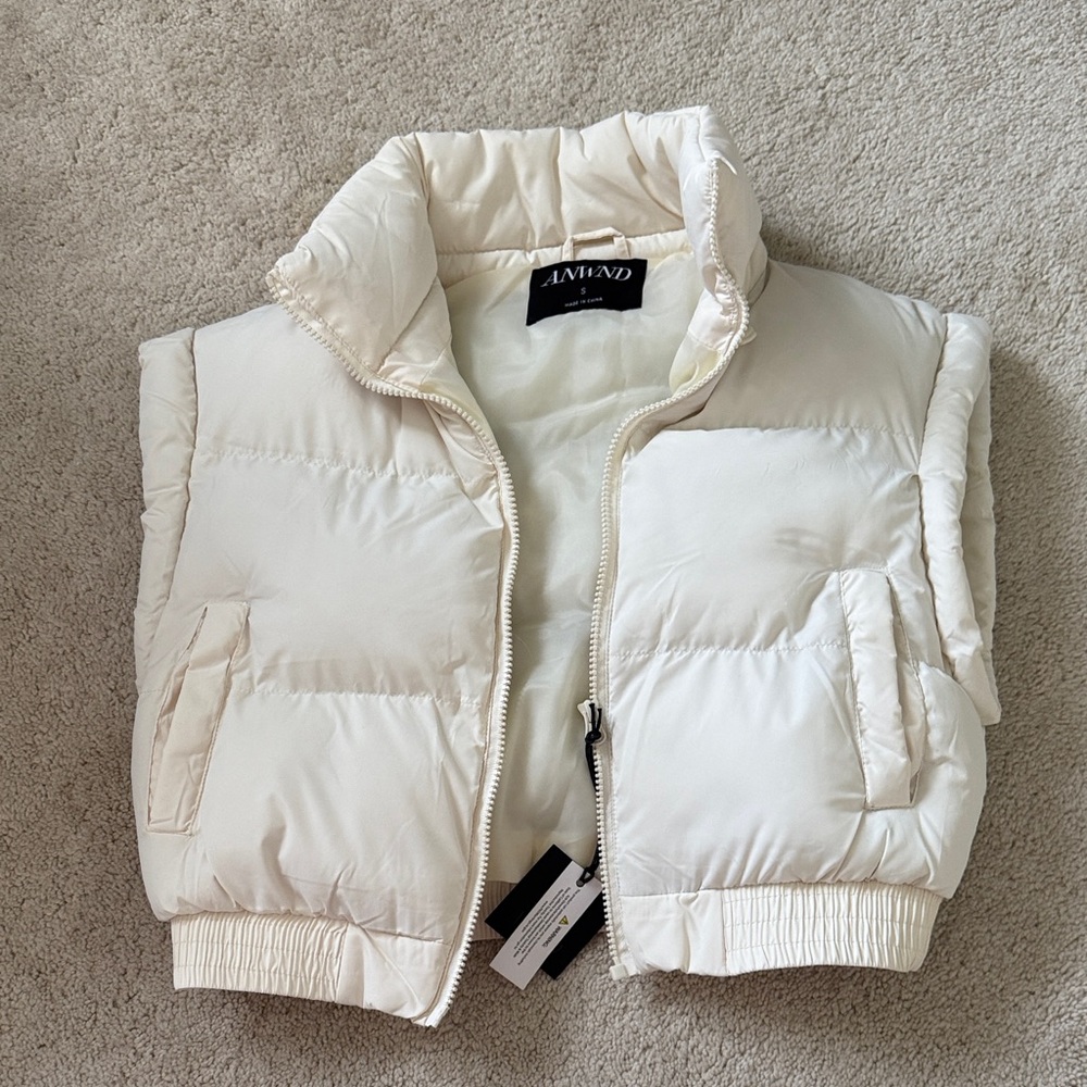 White Puffer Vest by Amand
